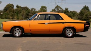 1972-Hemi-2656-cylinder-VH-Pacer2